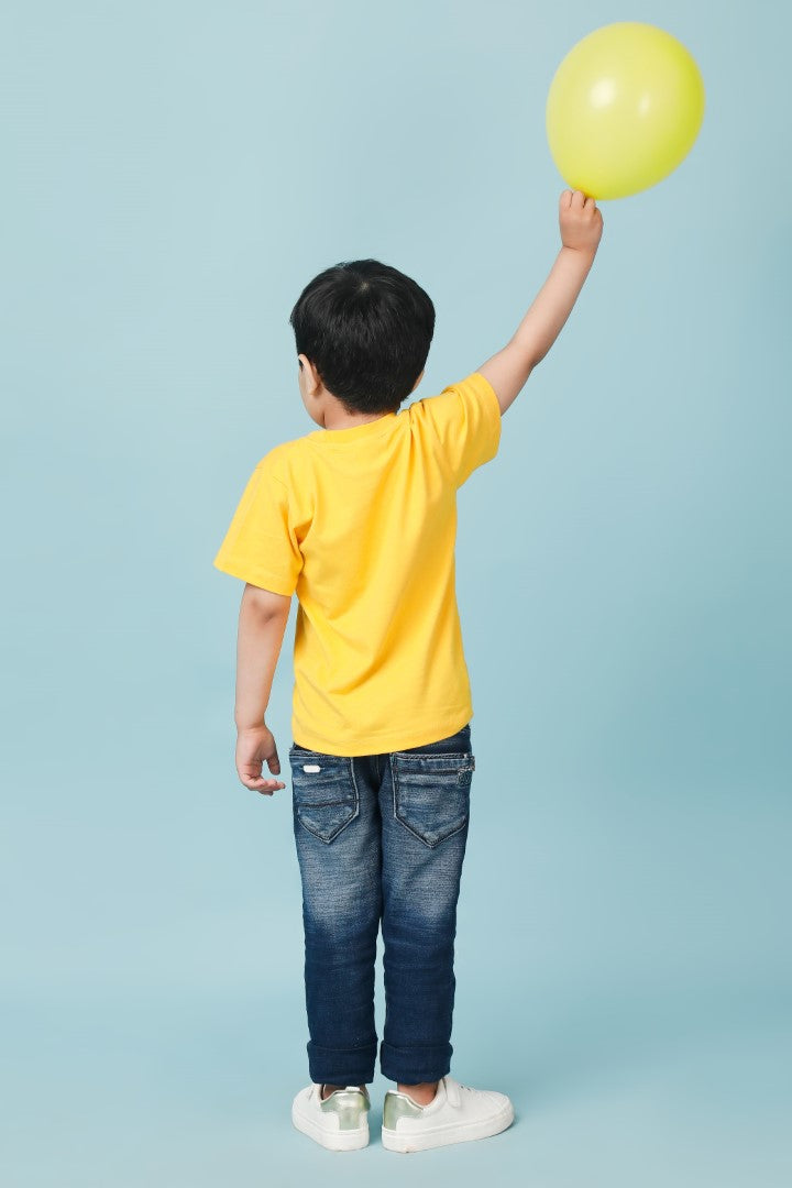 Knitting Doodles Pure cotton Boys' Yellow t-shirt with Dad's dude print- Yellow