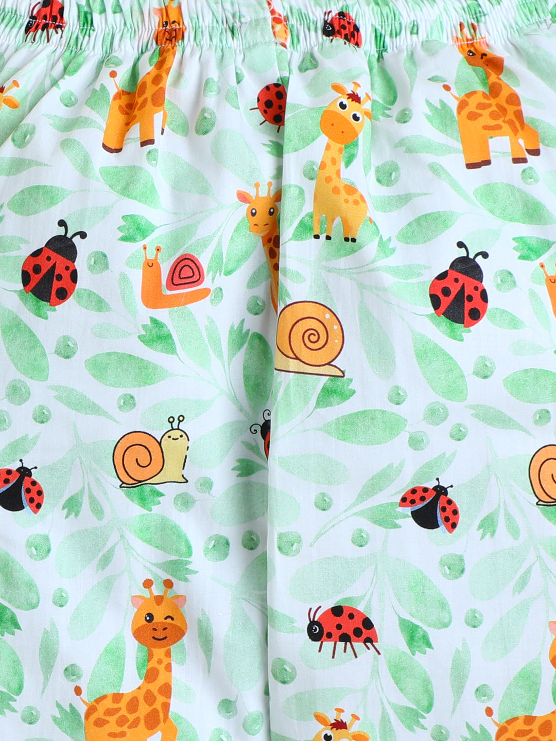 Lady Bugs, Giraffee and Snail Print Nightsuit- White