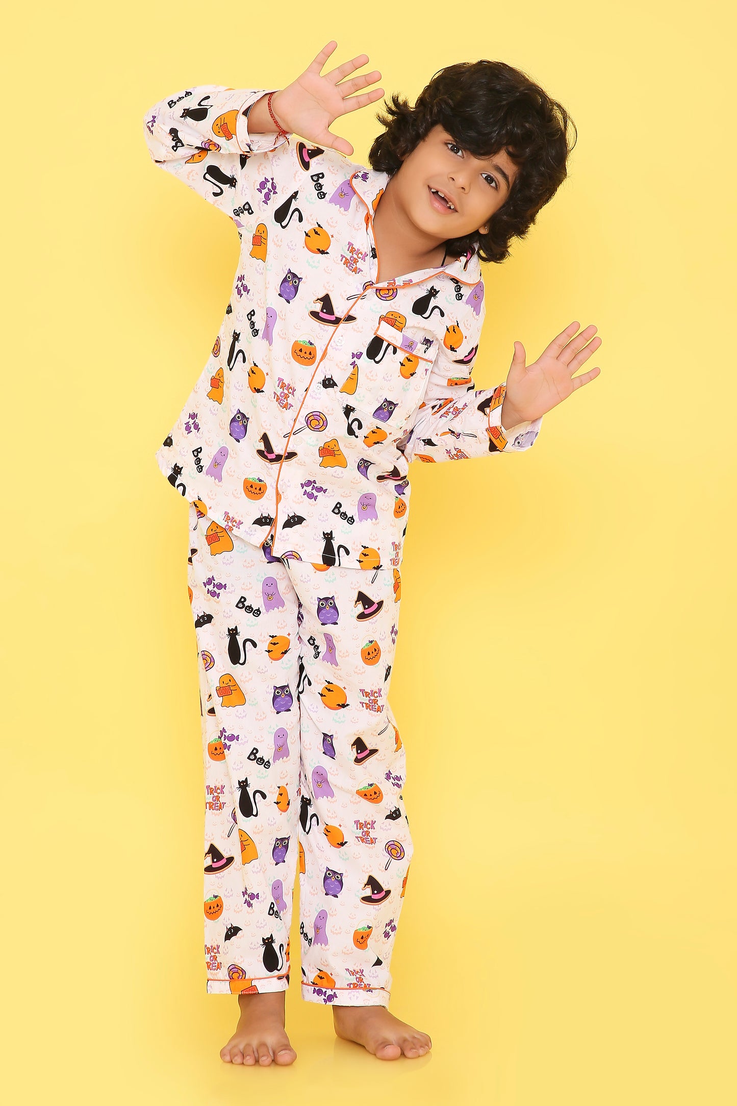 Haloween Pumpkin and Ghosts Print- White