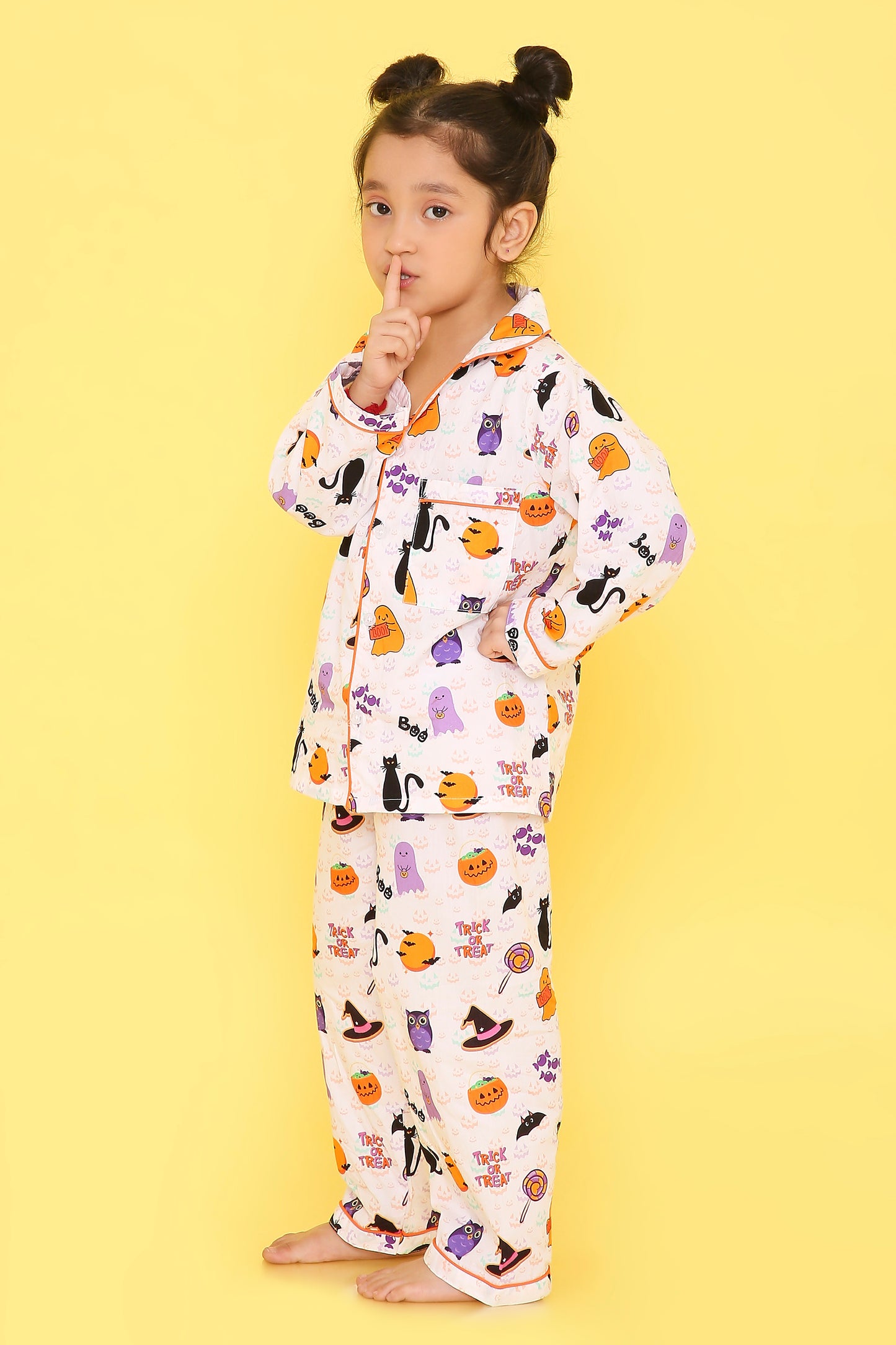 Haloween Pumpkin and Ghosts Print- White
