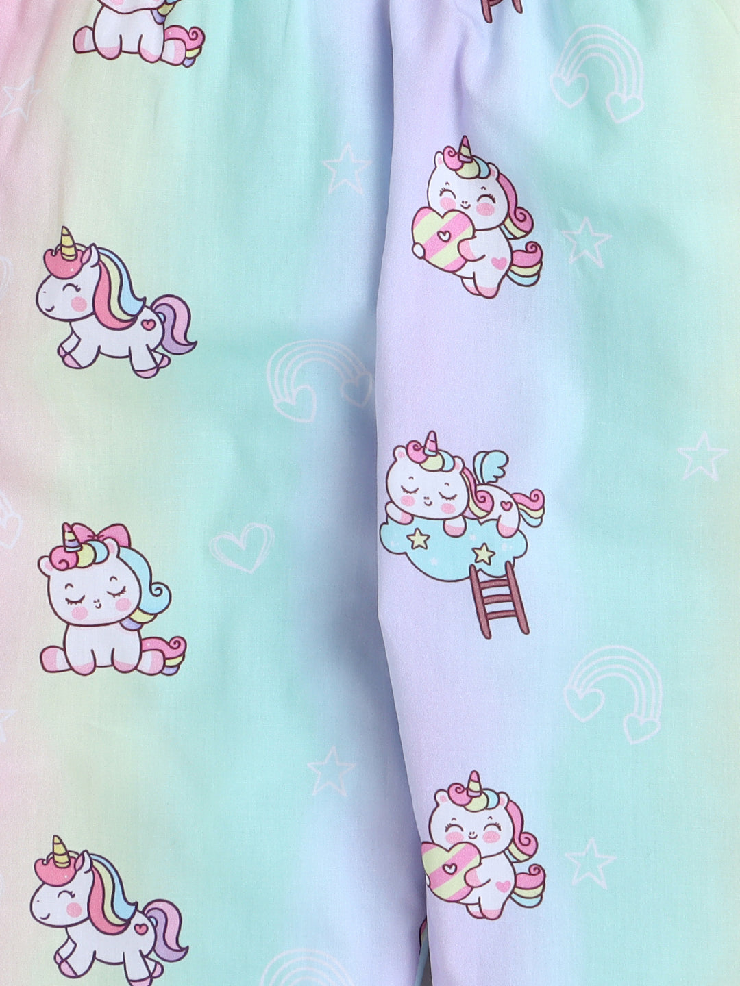 ๐ฆ Unicorn Print Night Suit โ Multicolored