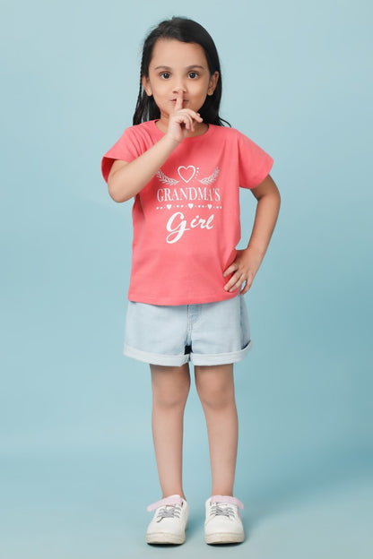 Knitting Doodles Pure cotton Girls' Pink t-shirt with Cute Grandmama's Girl print- Pink