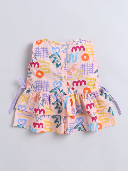 Abstract Doodle Print Coord set with and Pleated Pants- Peach