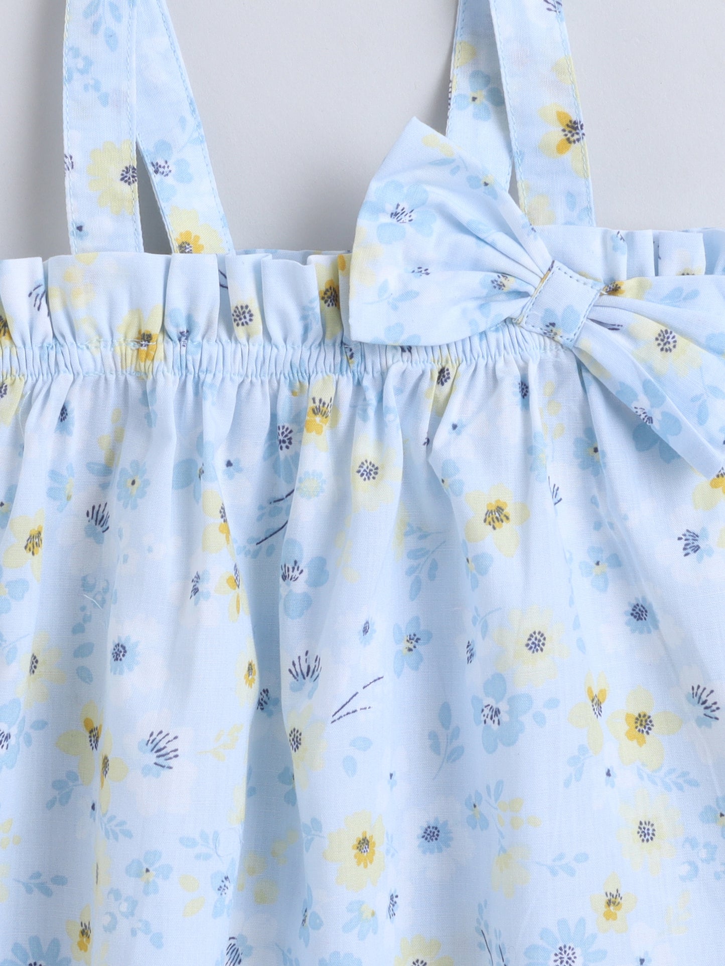Floral Print Coord set with and Pleated Pants- Blue