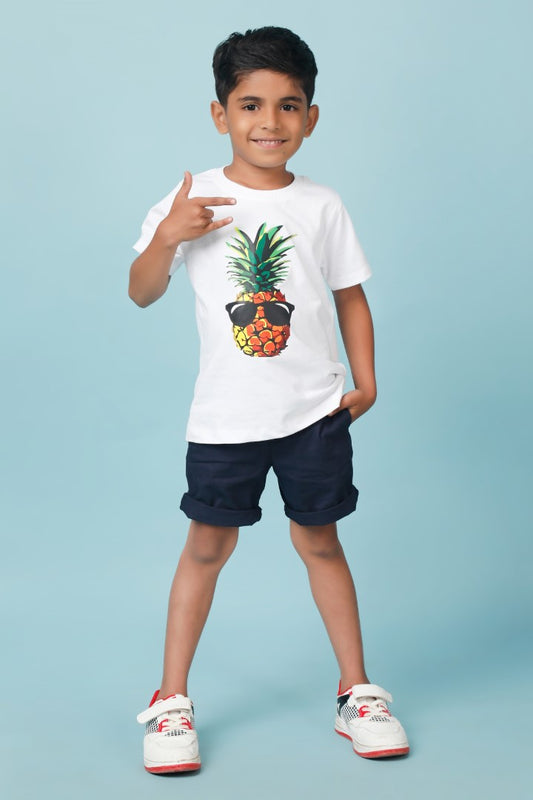 Knitting Doodles Pure cotton Boys' White t-shirt with Pineapple print- White